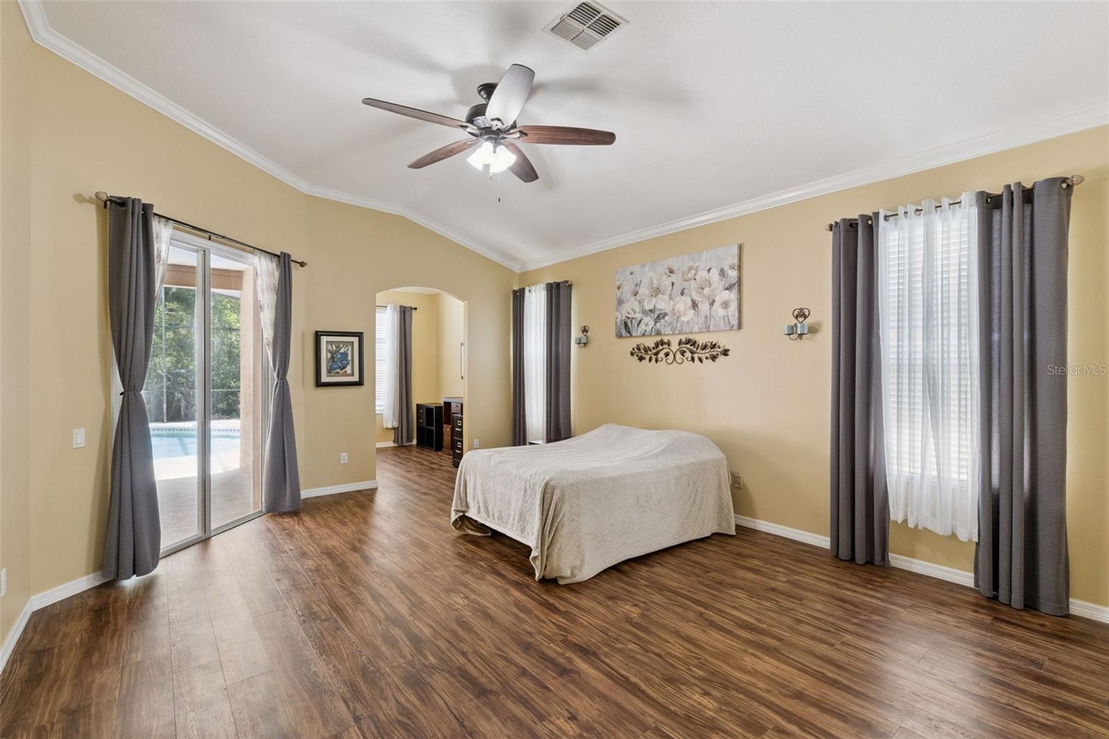 HUNTERS CREEK TR 430B PH 02 - Residential