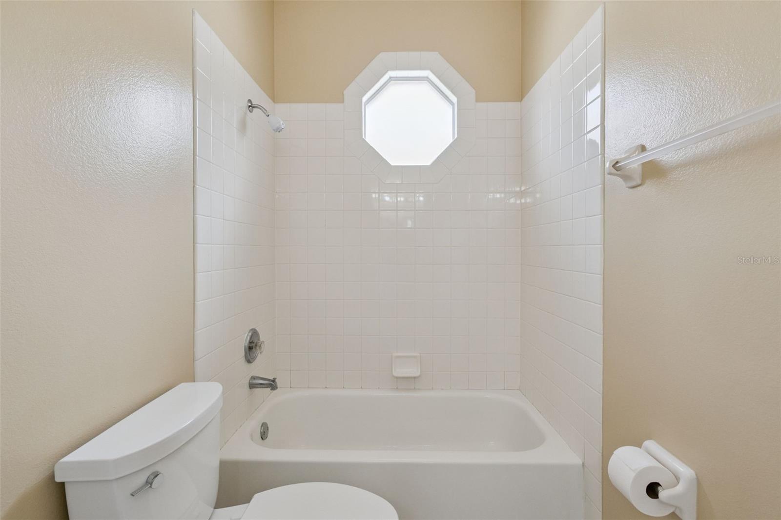 HUNTERS CREEK TR 430B PH 02 - Residential