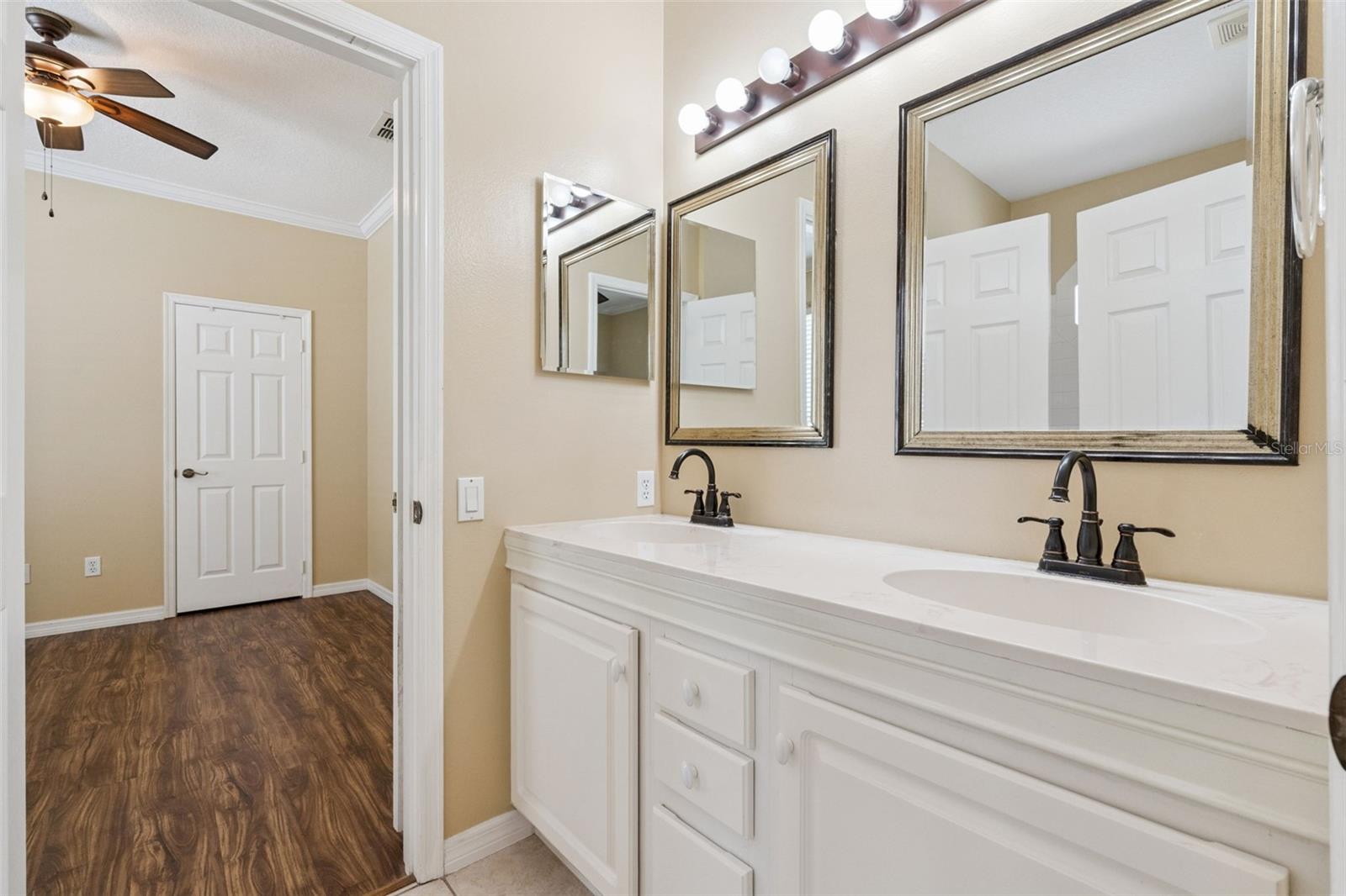 HUNTERS CREEK TR 430B PH 02 - Residential