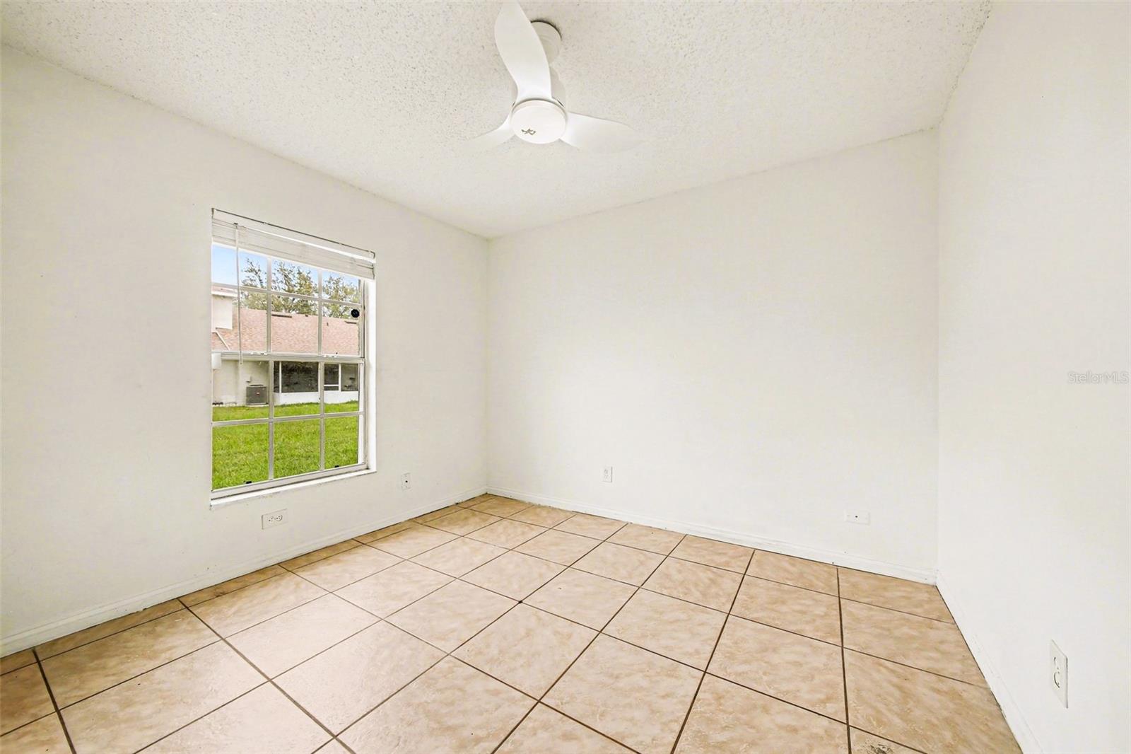 ISLAND COVE VILLAS PH 03 - Residential