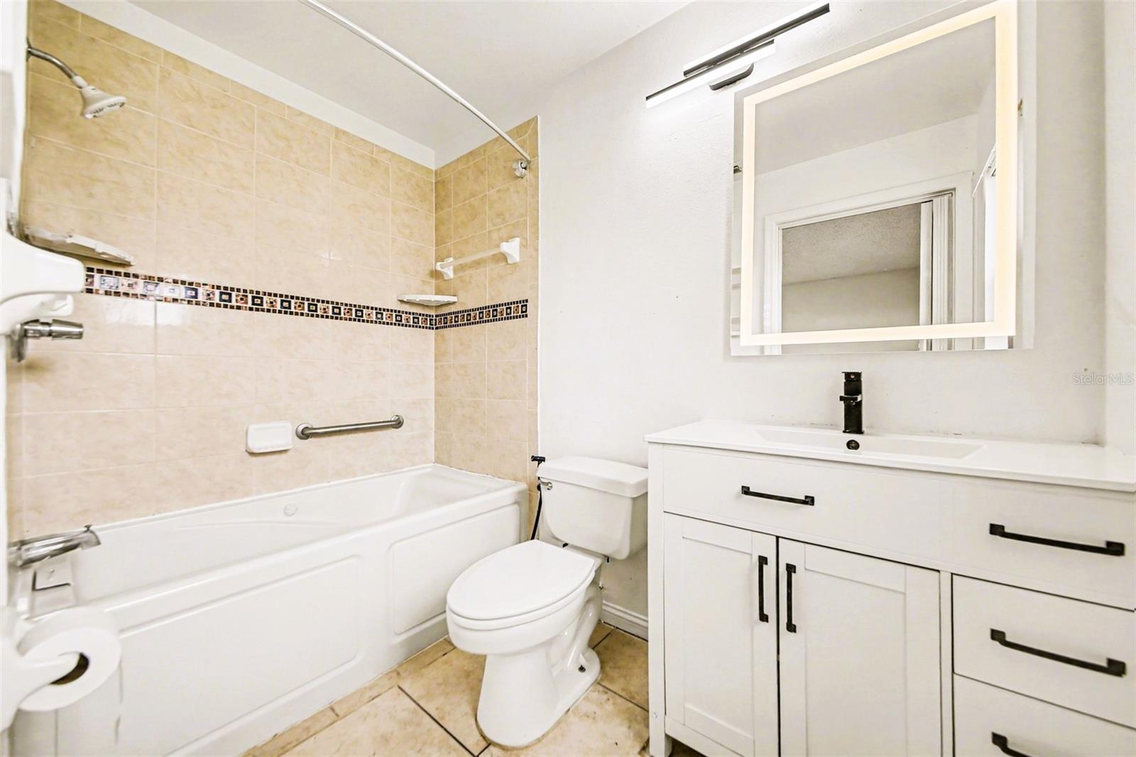 ISLAND COVE VILLAS PH 03 - Residential