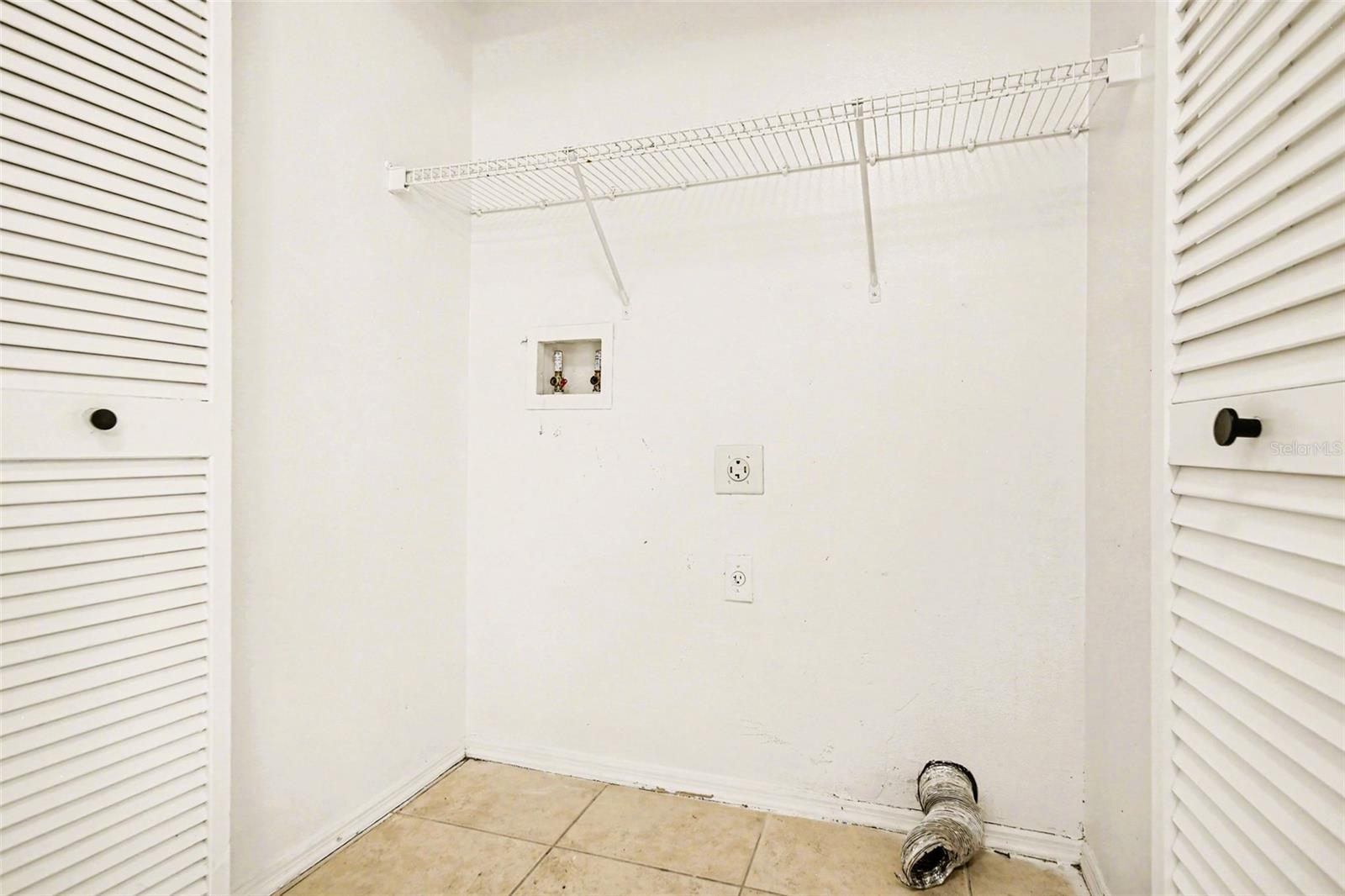 ISLAND COVE VILLAS PH 03 - Residential