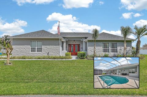Photo of 50 Furness Place, Palm Coast, FL 32137 (MLS # FC317451)