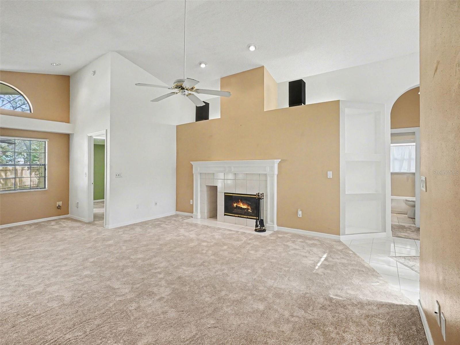 OAKS WEKIWA - Residential