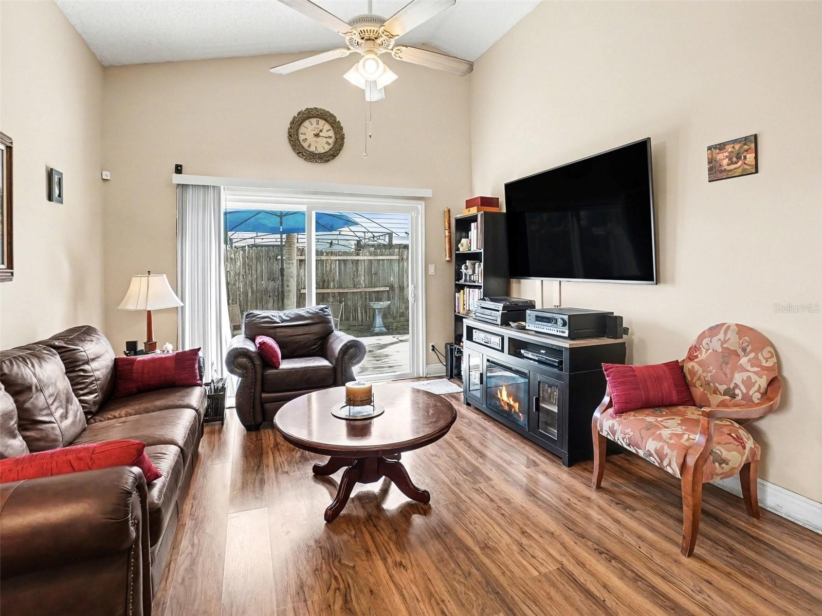 HUCKLEBERRY FIELDS TR N1B - Residential