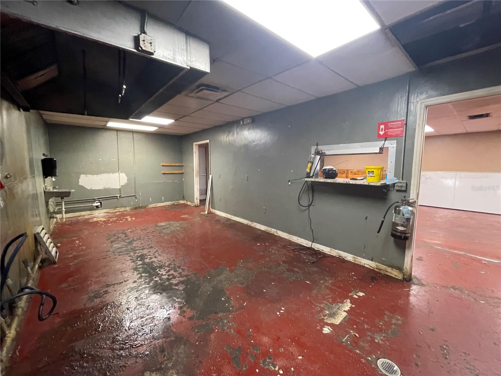 LUCILE COURT - Commercial Lease