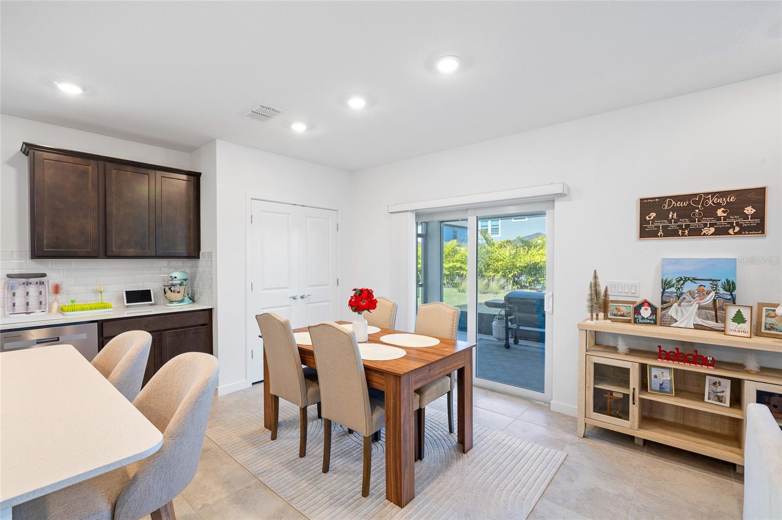 WATERSET WOLF CRK PH G1 - Residential