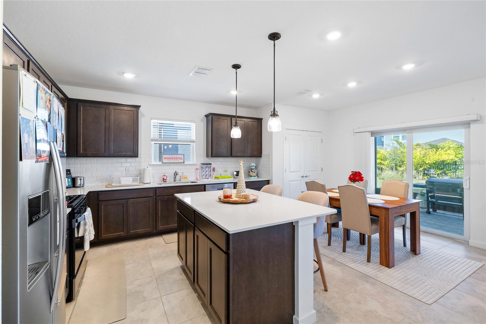 WATERSET WOLF CRK PH G1 - Residential