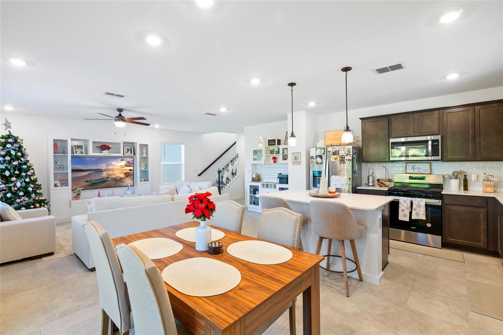 WATERSET WOLF CRK PH G1 - Residential