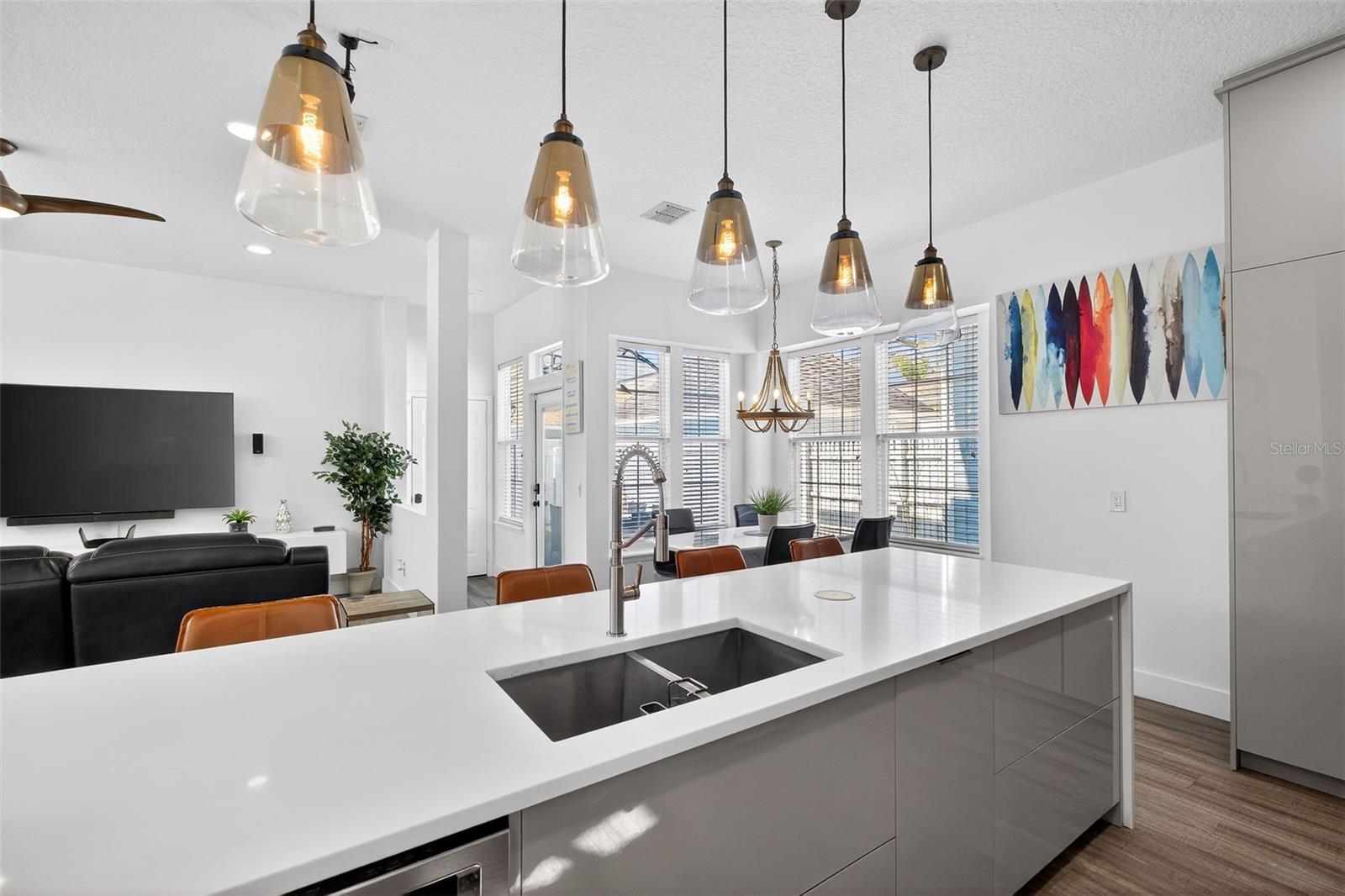 CELEBRATION LAKE EVALYN - Residential