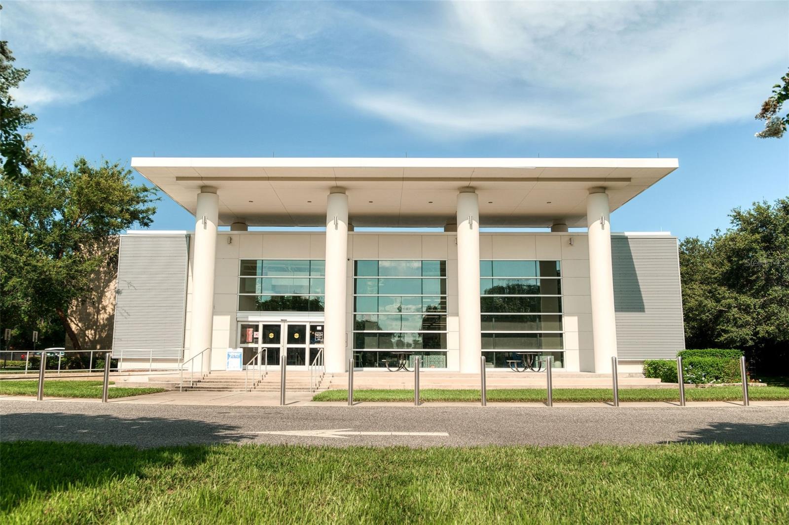 CELEBRATION LAKE EVALYN - Residential