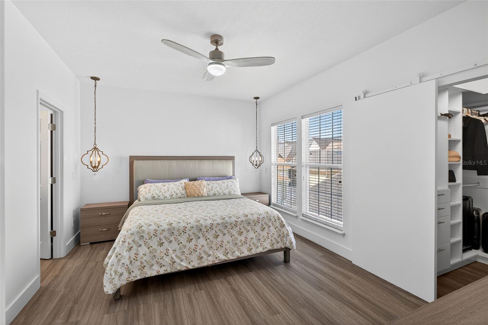 CELEBRATION LAKE EVALYN - Residential