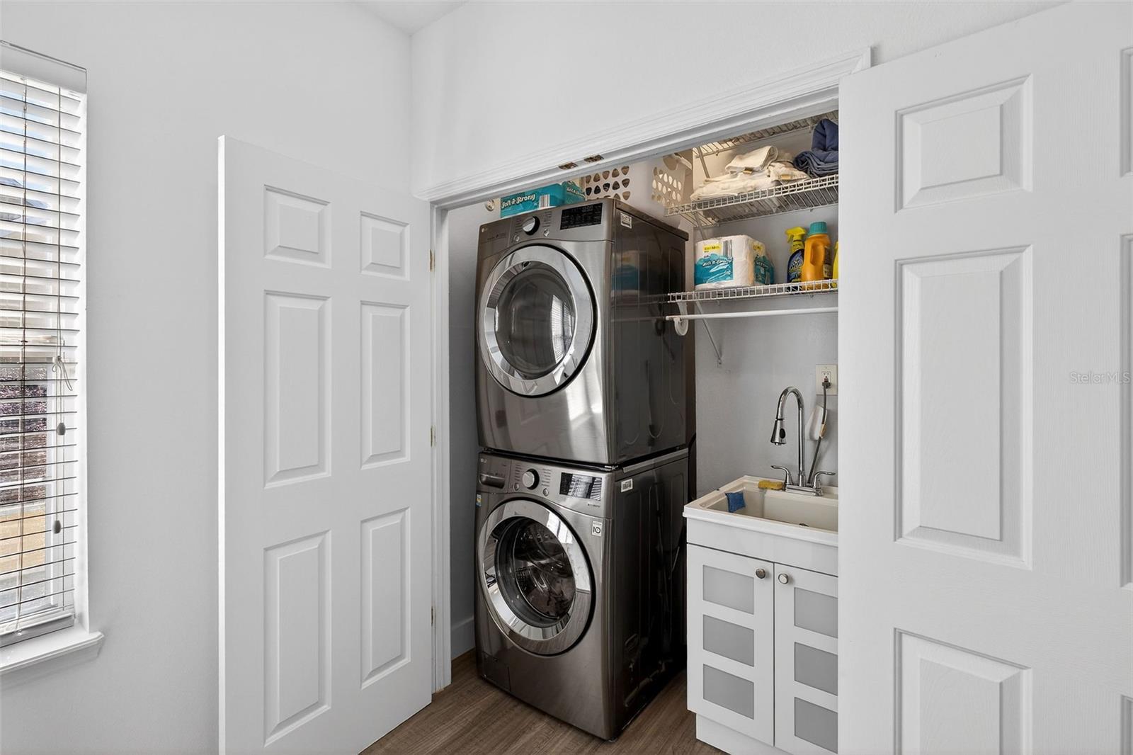 CELEBRATION LAKE EVALYN - Residential