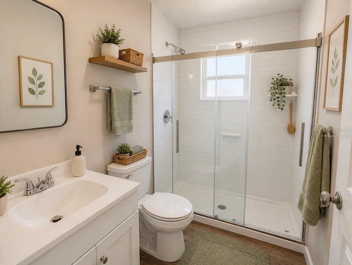 EDGE’S SECOND ADDITION TO GROVELAND - Residential