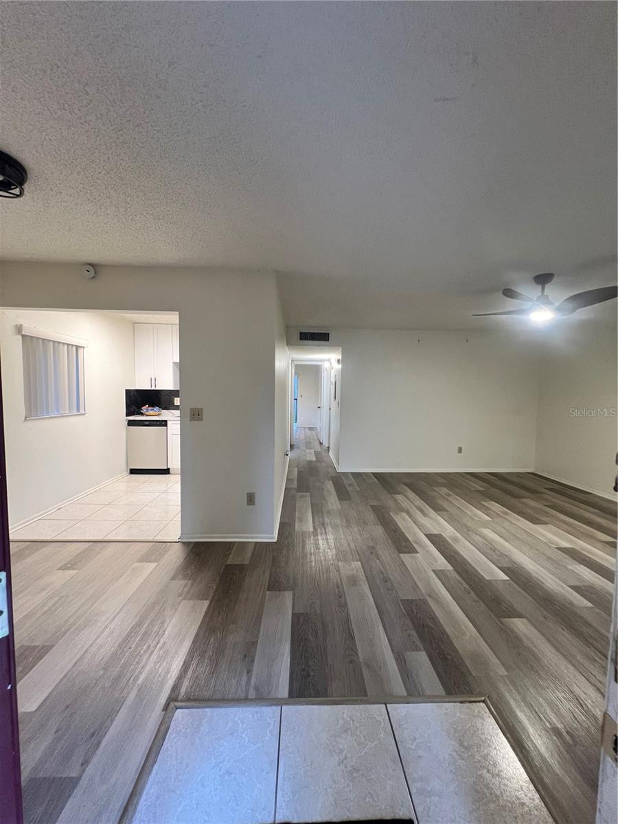 RAINTREE VILLAGE CONDO N - Residential