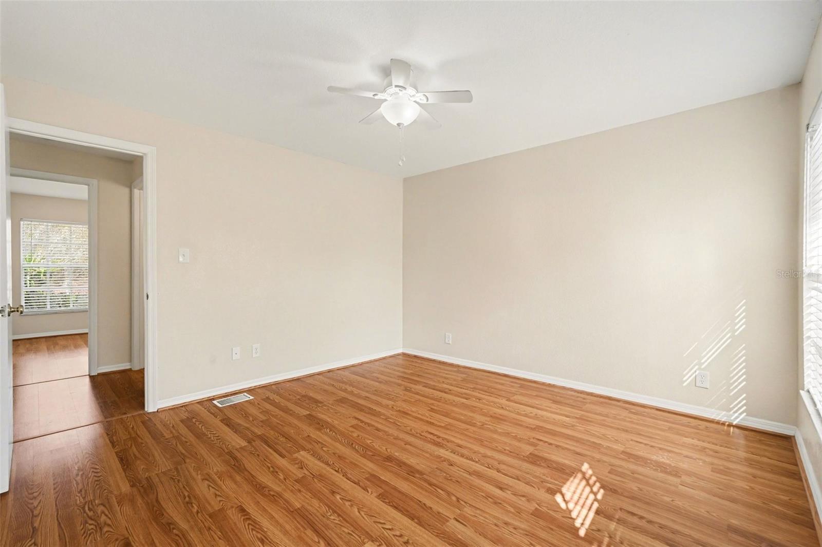 EMBASSY PARK TWNHMS CONDO - Residential