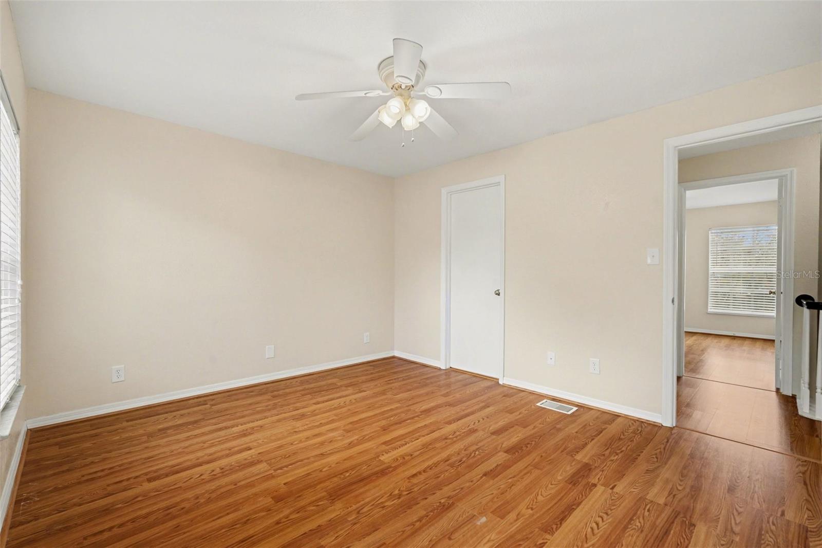 EMBASSY PARK TWNHMS CONDO - Residential