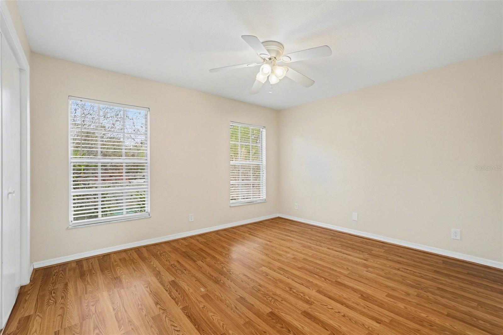 EMBASSY PARK TWNHMS CONDO - Residential