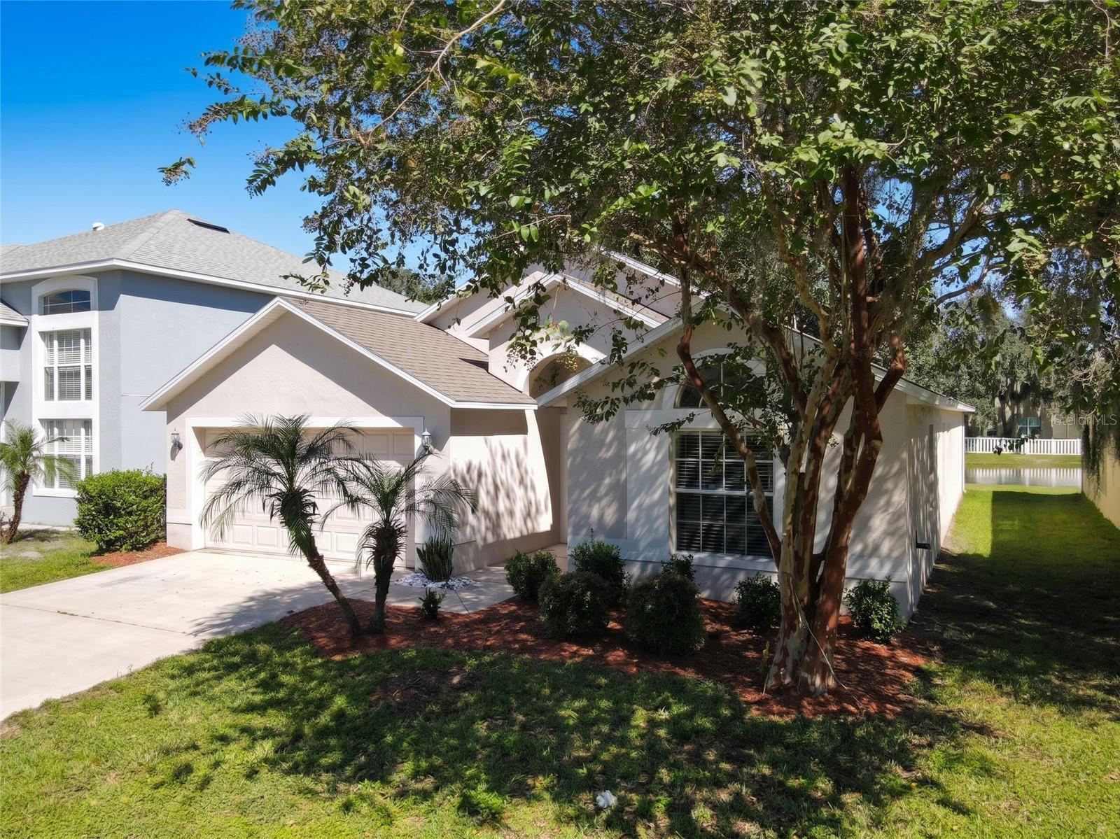 2612 WHITEWOOD ROAD