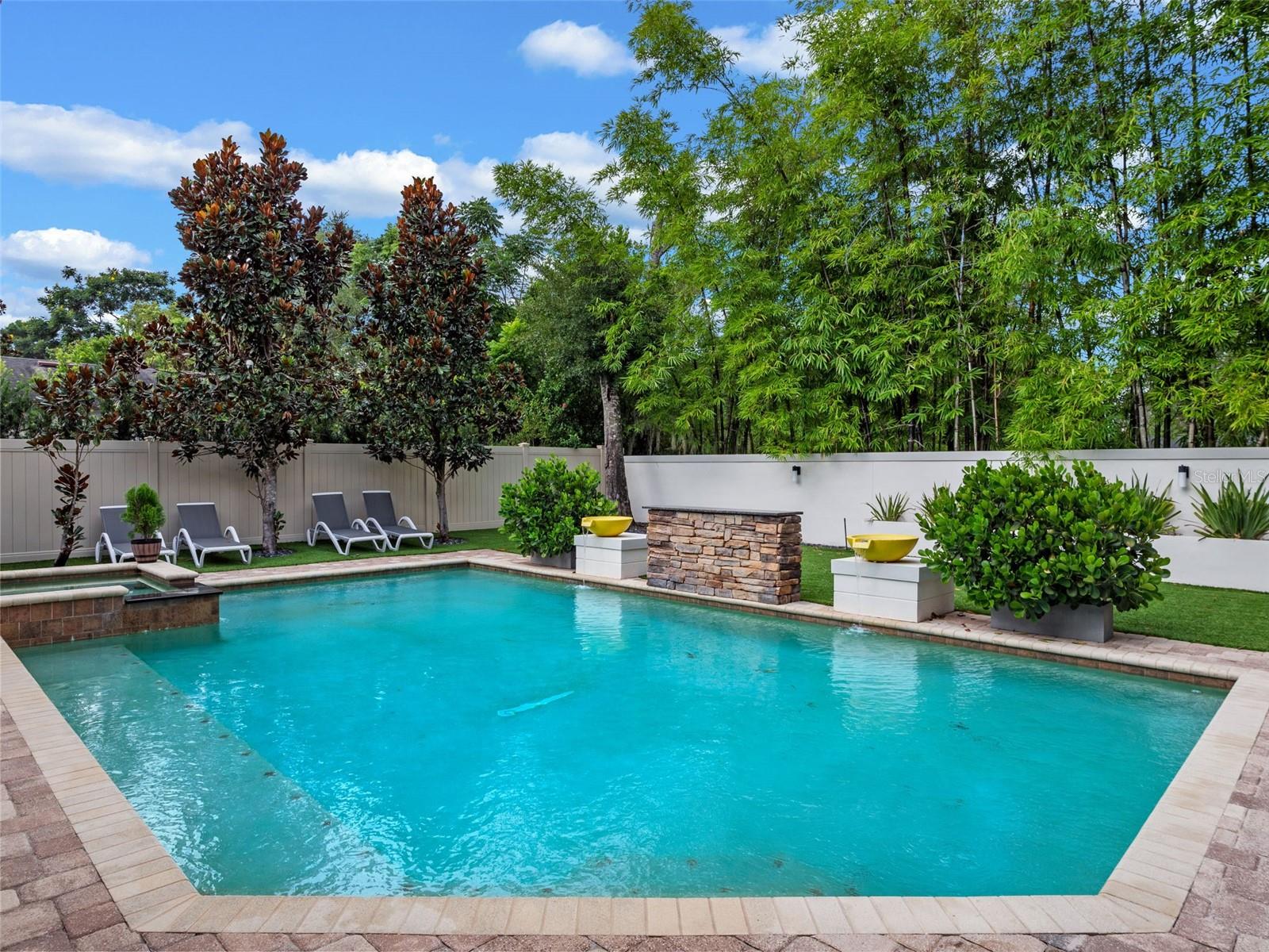 DIXIE TERRACE - Residential
