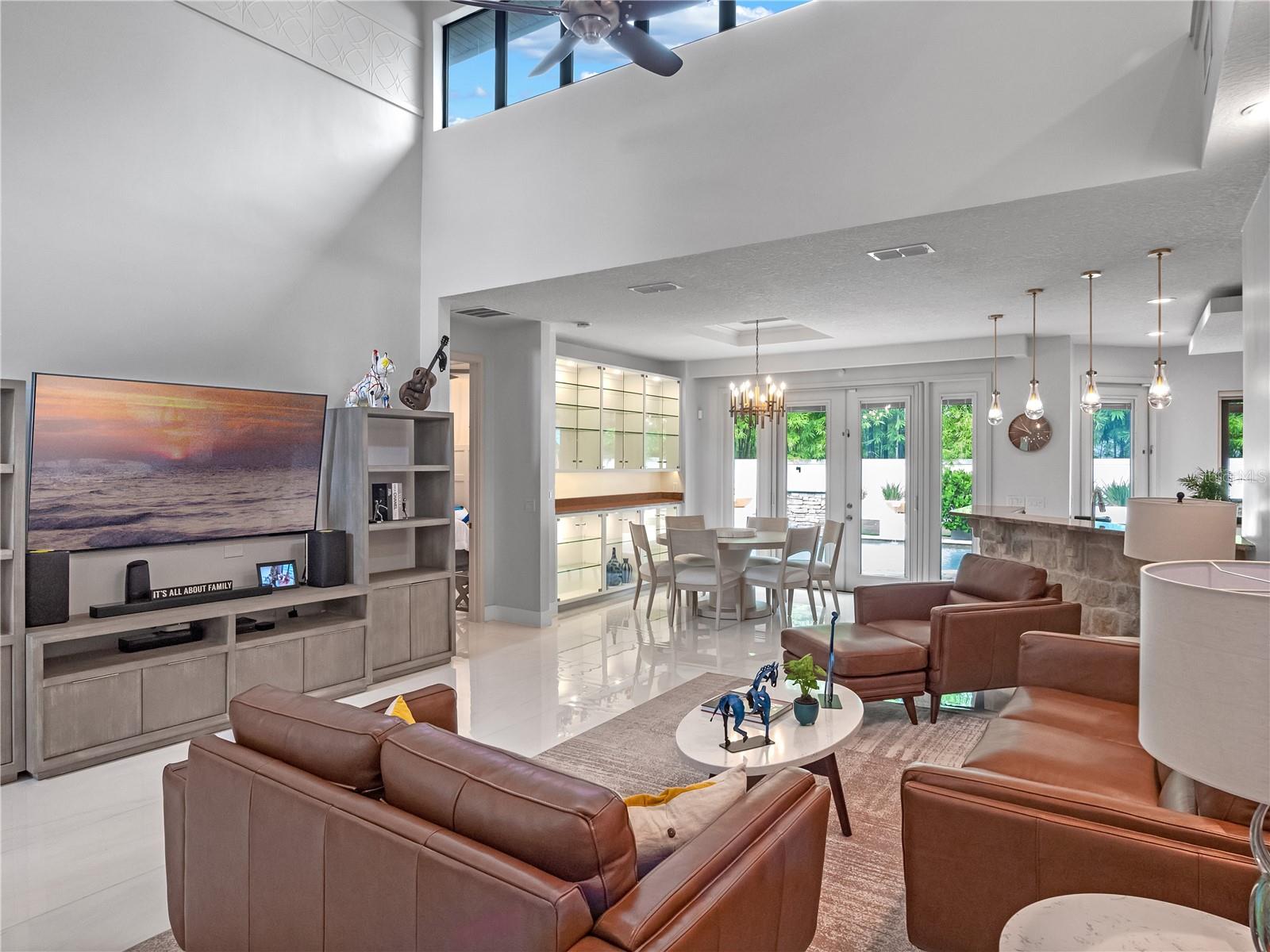 DIXIE TERRACE - Residential