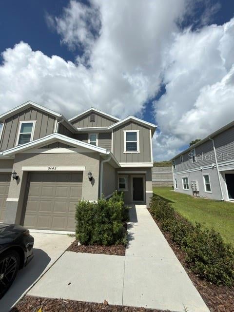 Photo of 9448 Westside Hills Drive, Davenport, FL 33896 (MLS # S5156934)