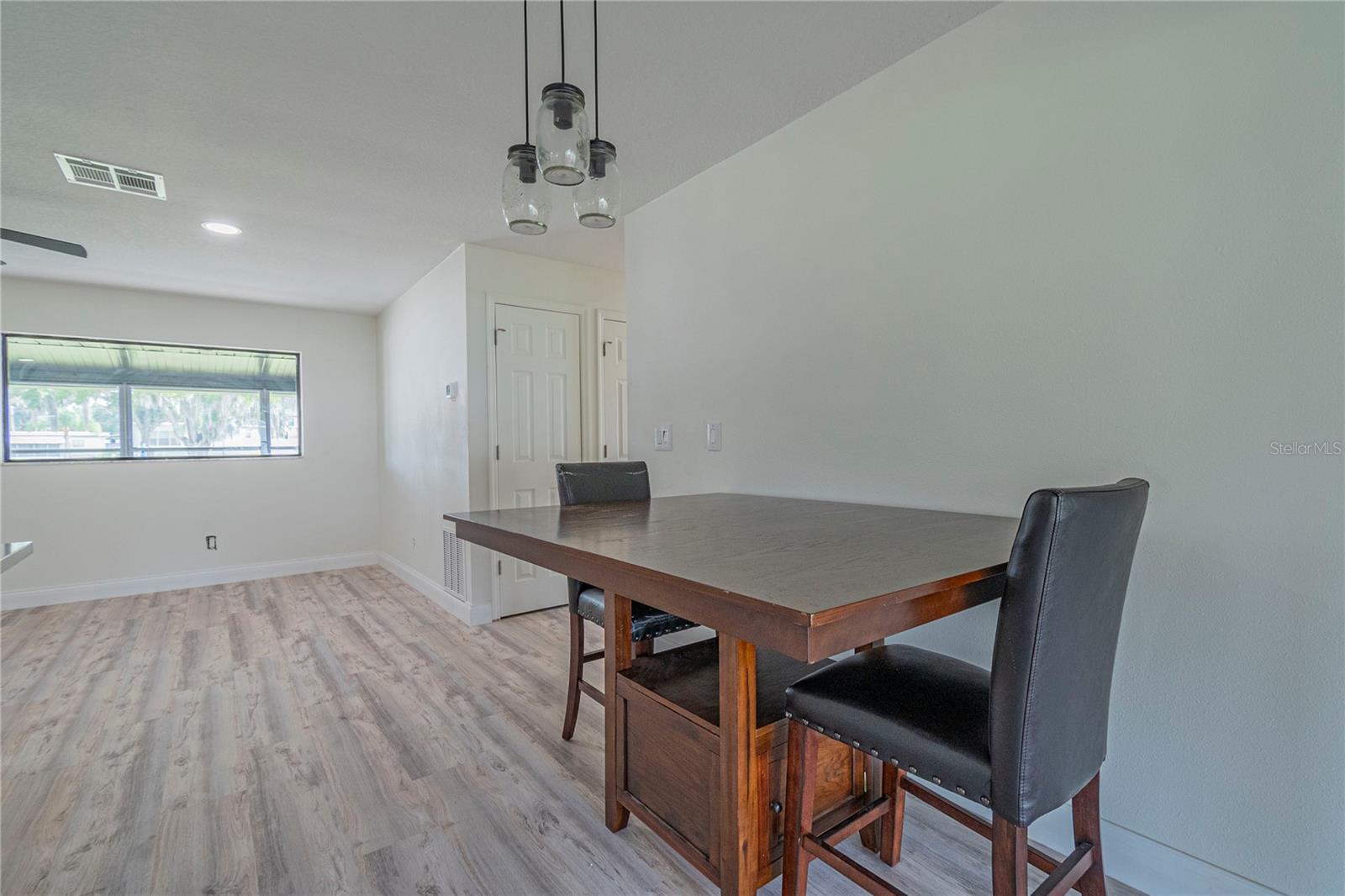 PALM SHADOWS VACD - Residential