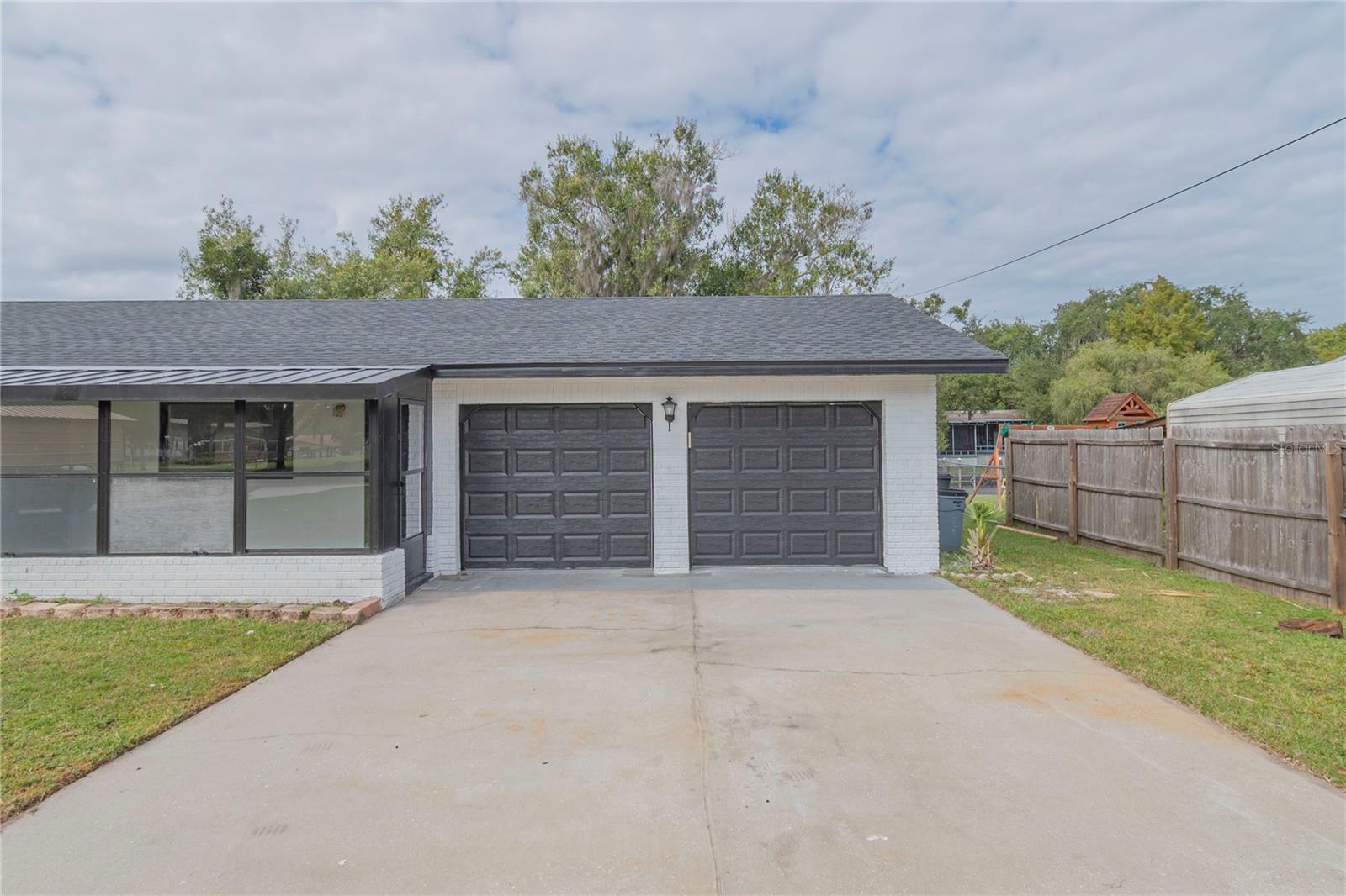 PALM SHADOWS VACD - Residential