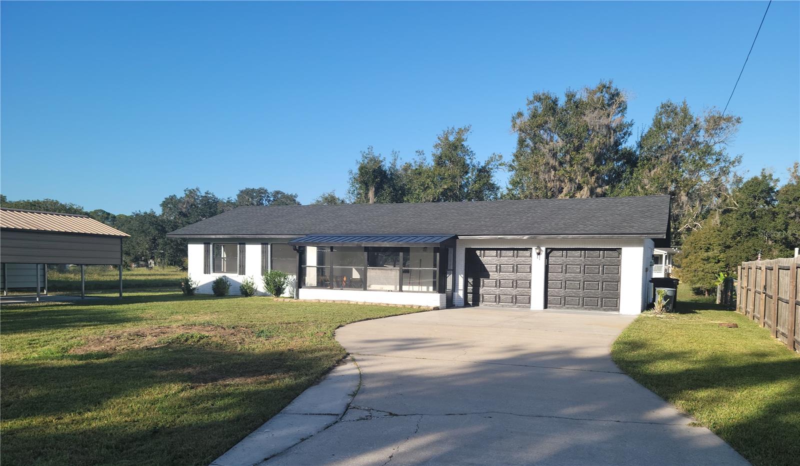 PALM SHADOWS VACD - Residential