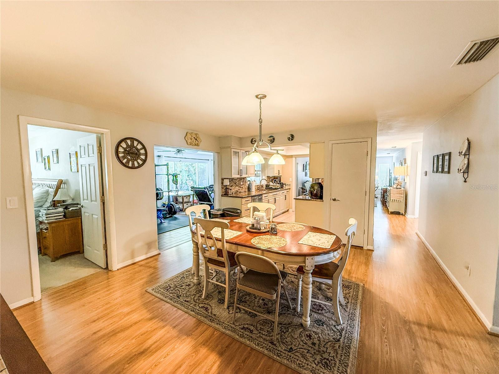 IMPERIAL PARK - Residential