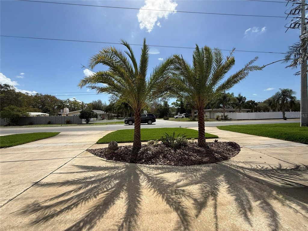 Photo of 2058 Nursery Road, Clearwater, FL 33764 (MLS # TB8484055)