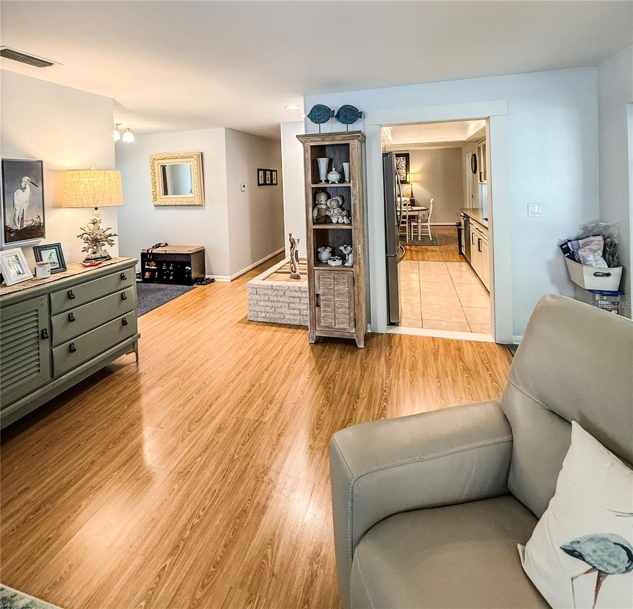 IMPERIAL PARK - Residential