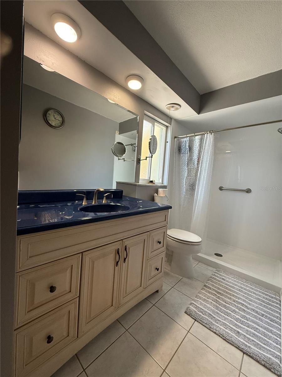 IMPERIAL PARK - Residential