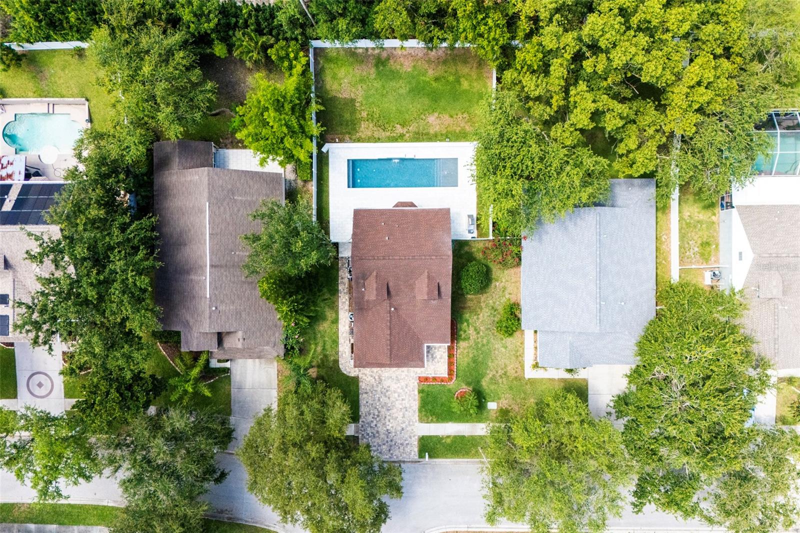 346 GRAY OAK DRIVE