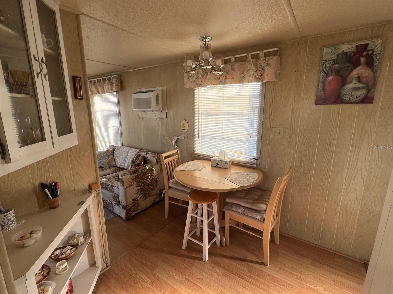 MIDWAY TRAILER COURT UNREC - Residential