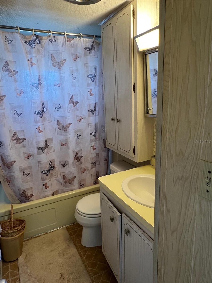 MIDWAY TRAILER COURT UNREC - Residential