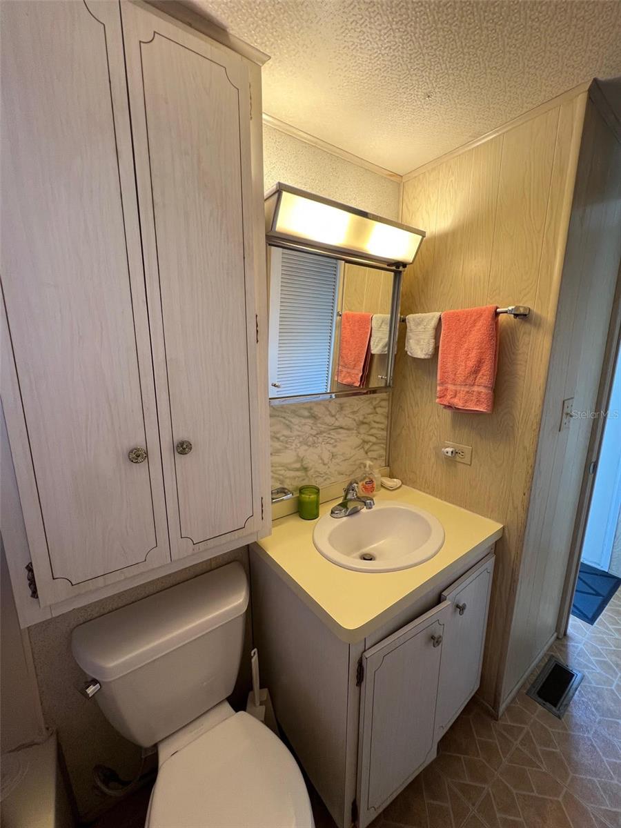 MIDWAY TRAILER COURT UNREC - Residential