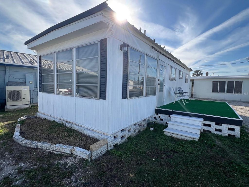 Photo of 12674 Seminole Boulevard #M1, Largo, FL 33778 (MLS # TB8464315)