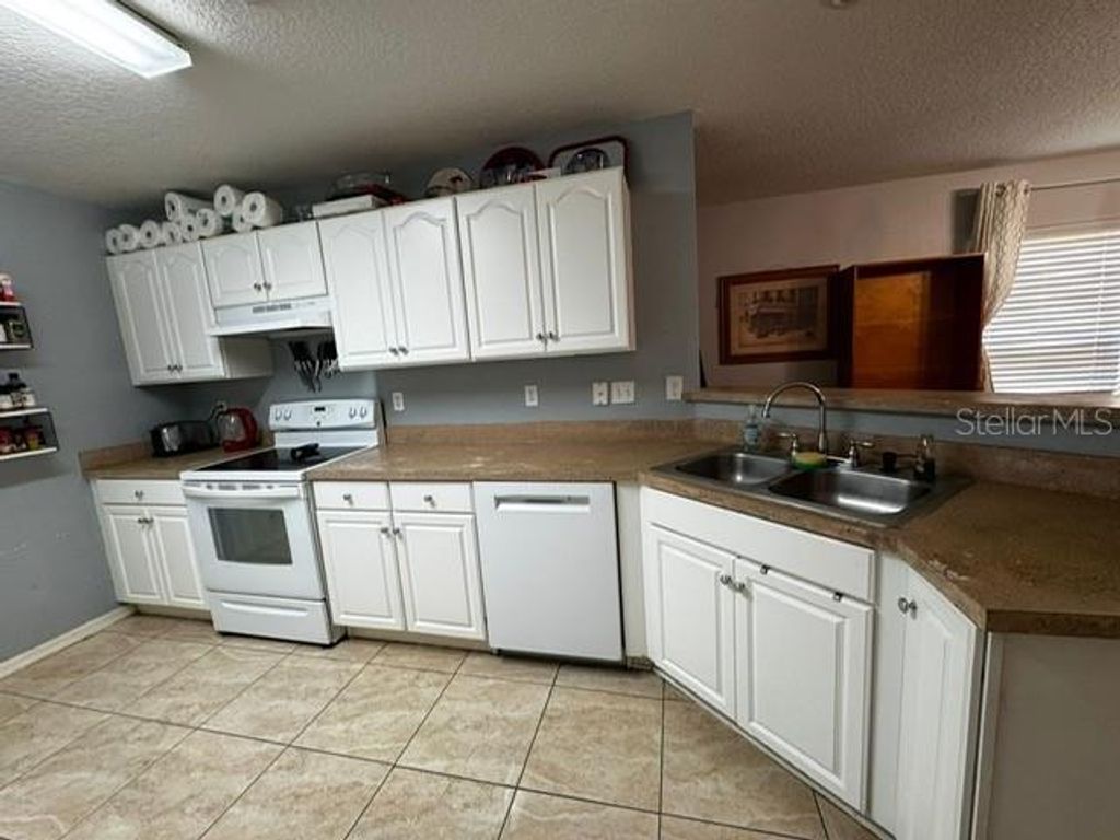 Photo of 6913 Marble Fawn Place, Riverview, FL 33578 (MLS # TB8419454)