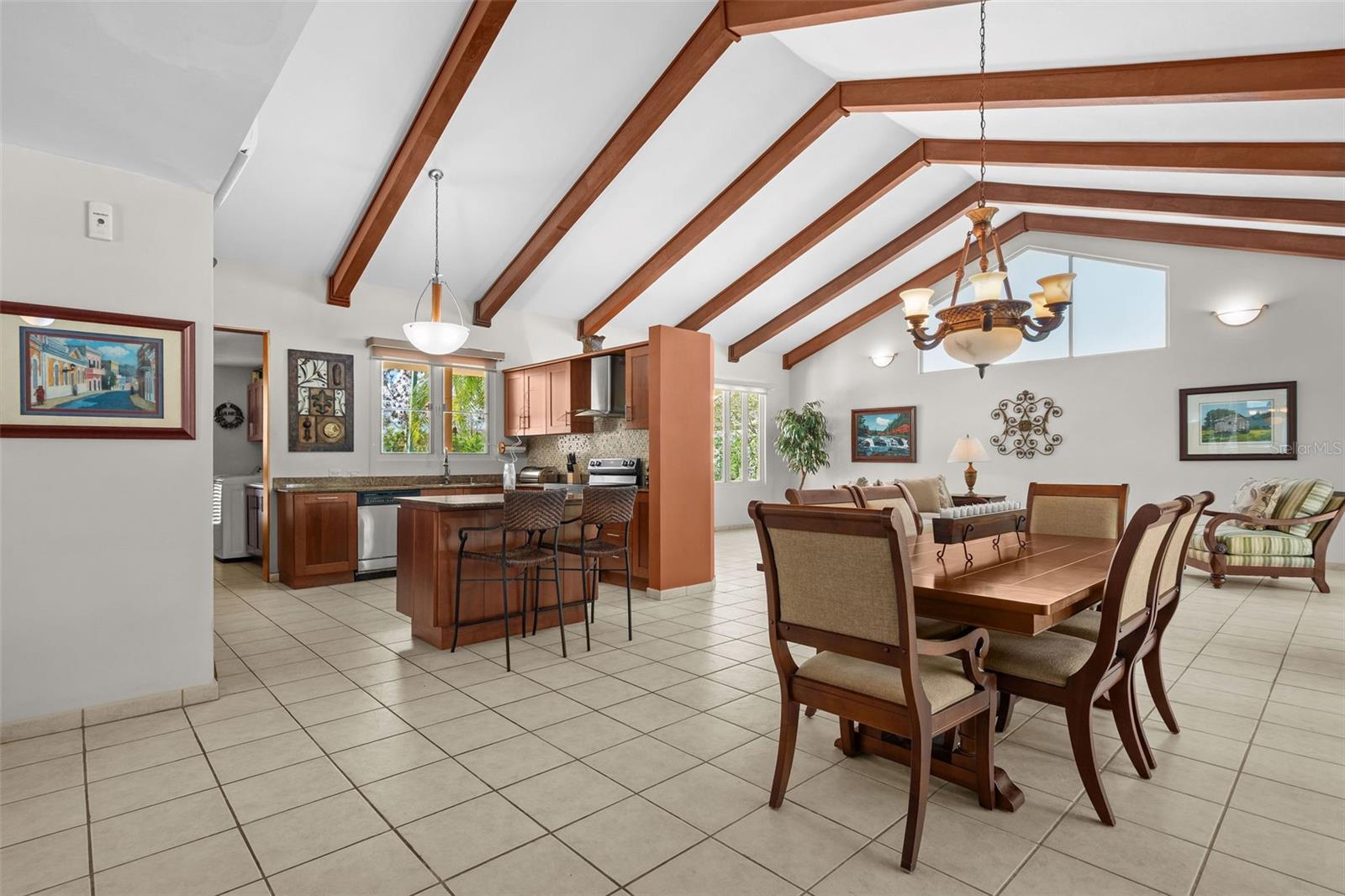 SABANERA DORADO - Residential