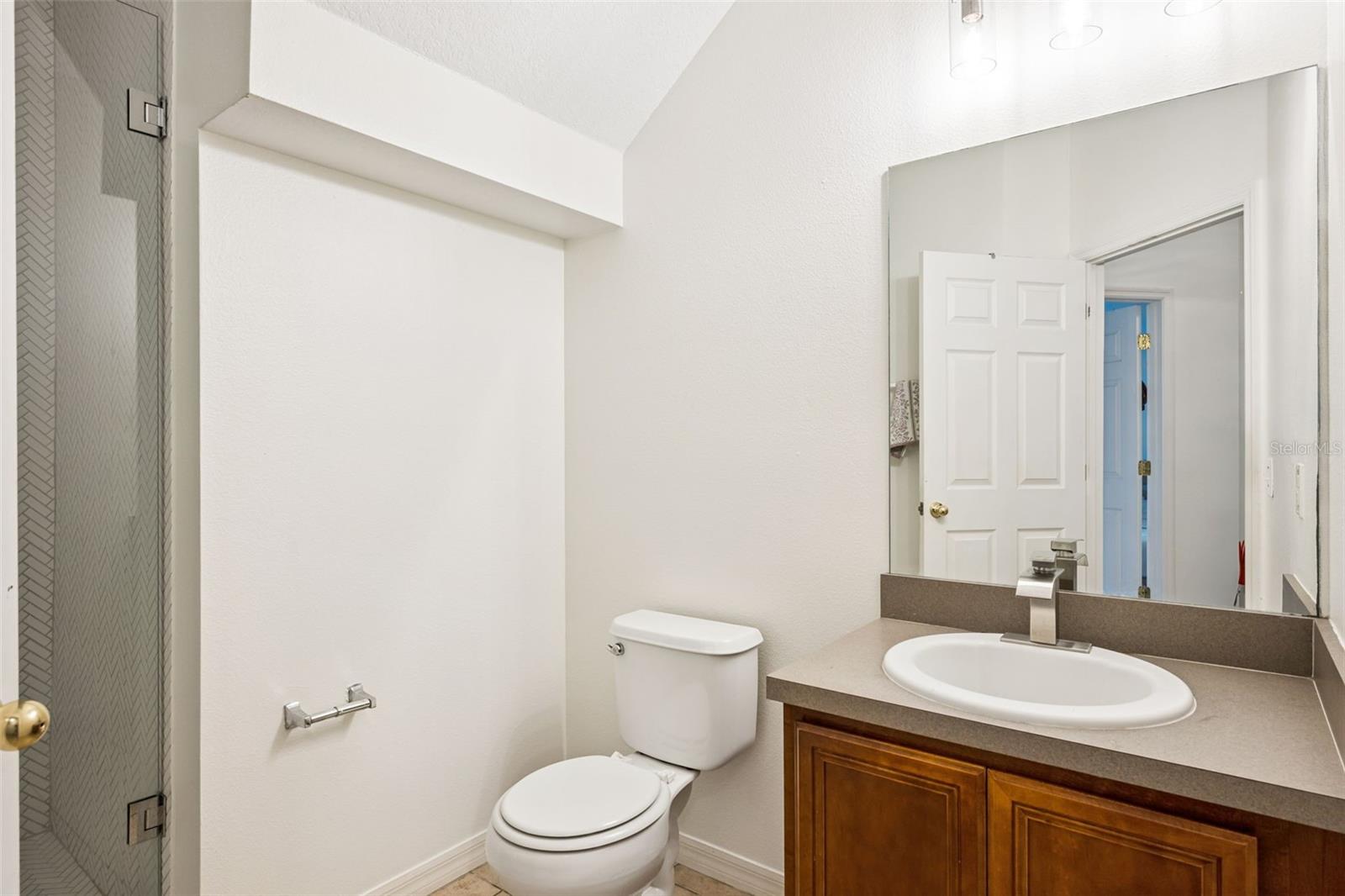 COMPASS BAY - Residential