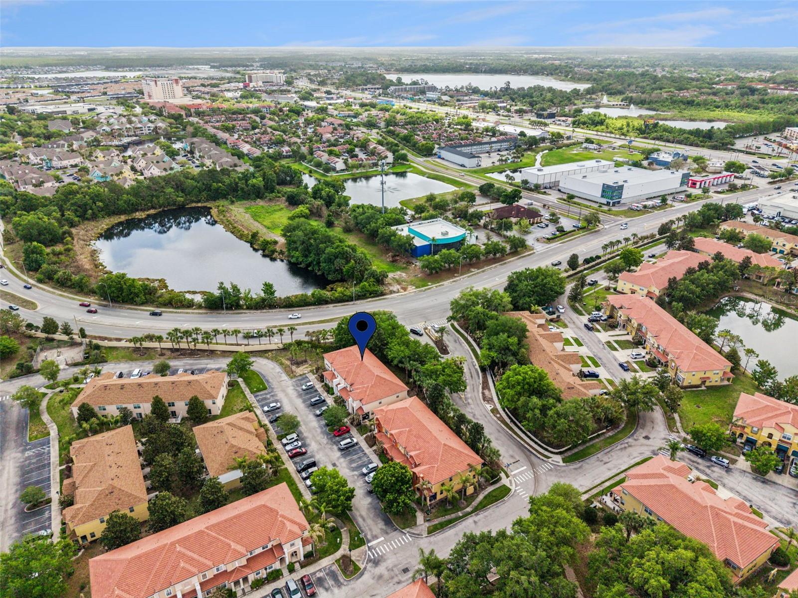 COMPASS BAY - Residential