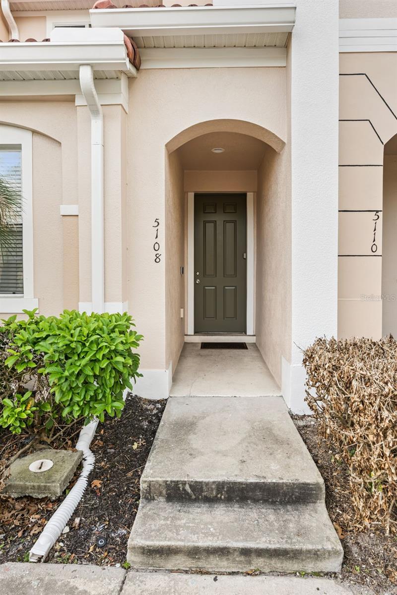 COMPASS BAY - Residential