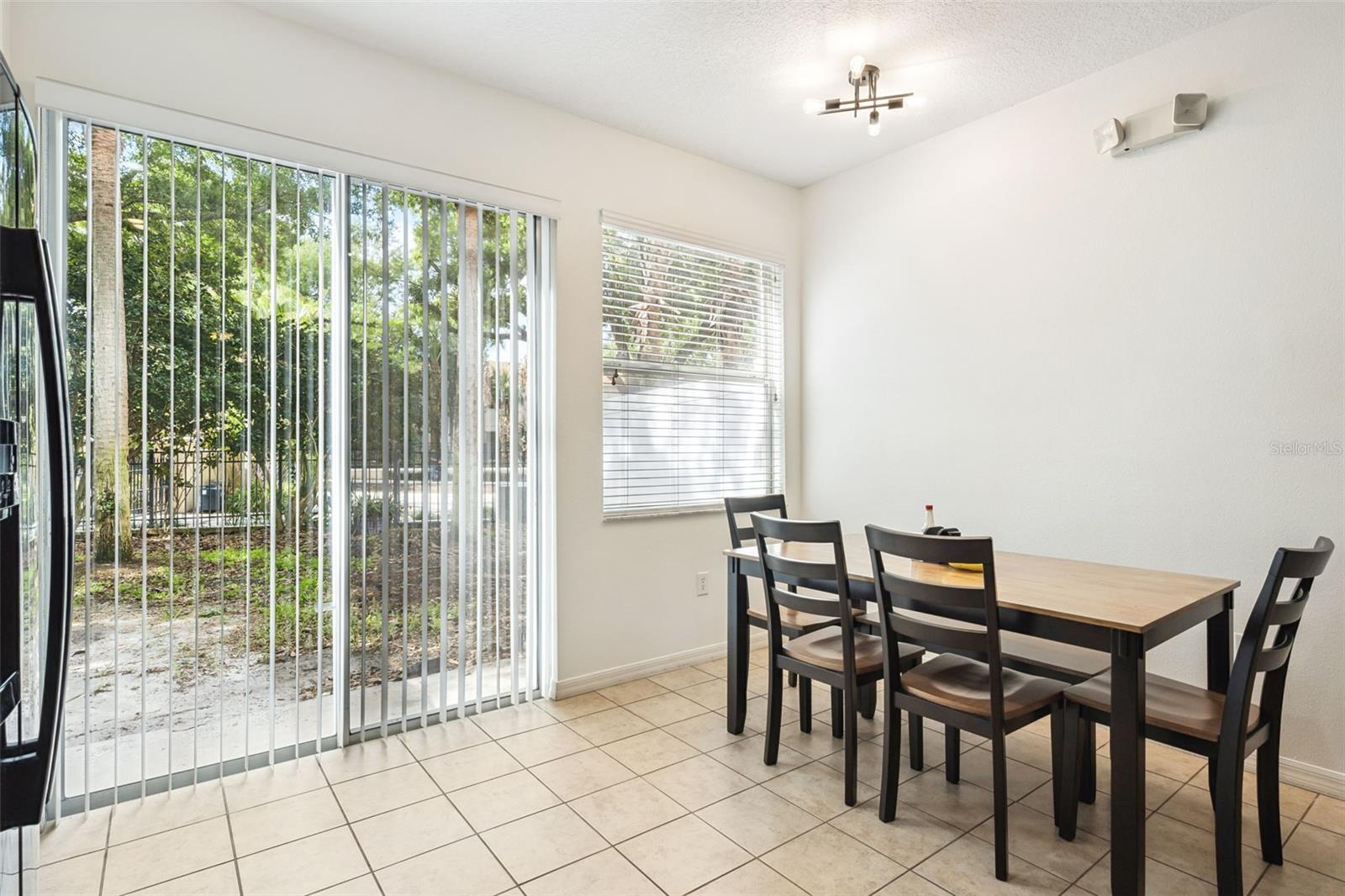 COMPASS BAY - Residential