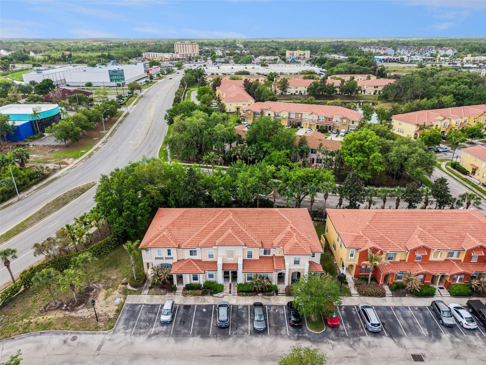 COMPASS BAY - Residential