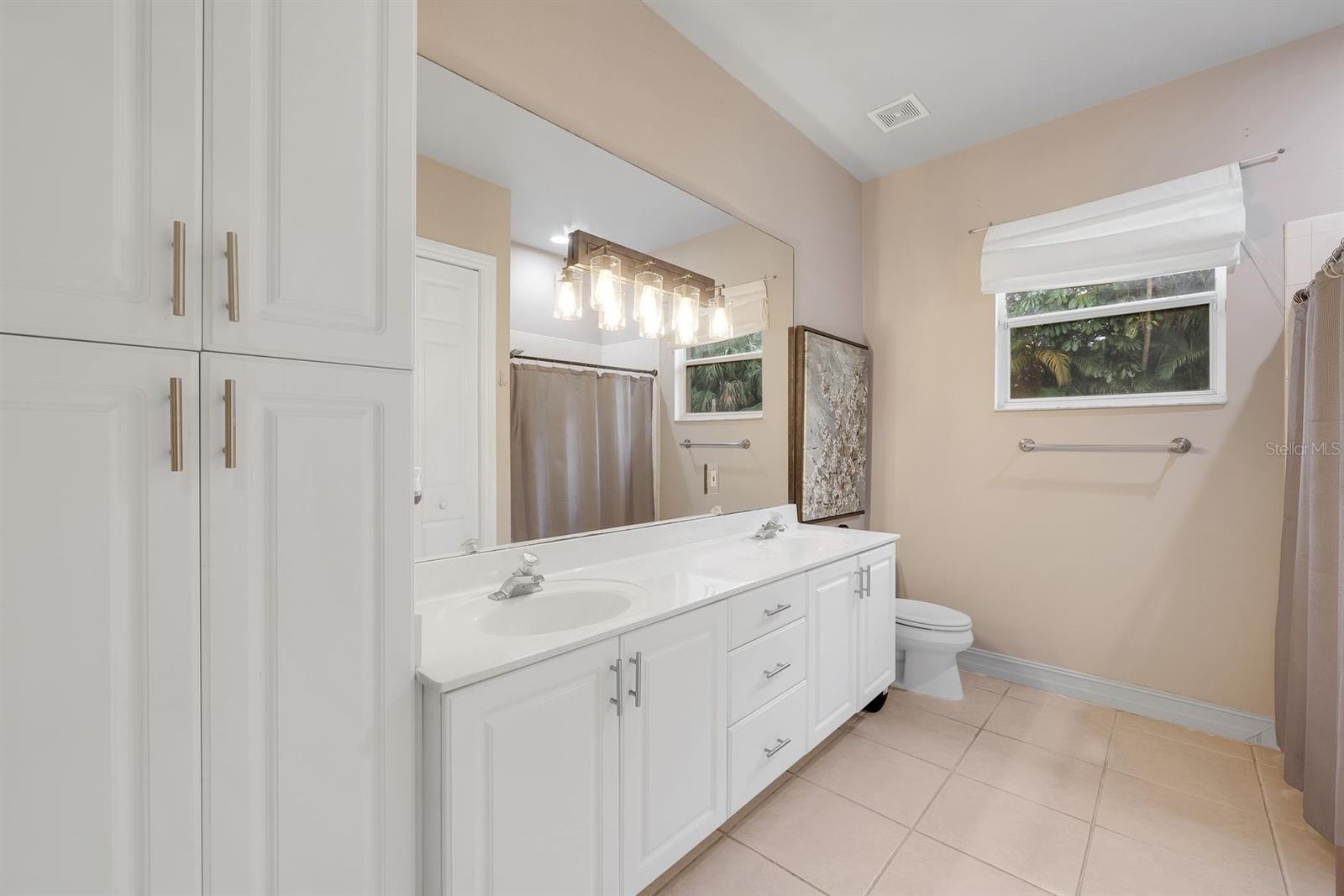 GOLDEN GATE ESTATE UNIT 1 - Residential