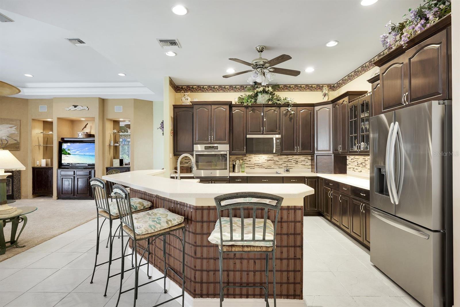 GOLDEN GATE ESTATE UNIT 1 - Residential