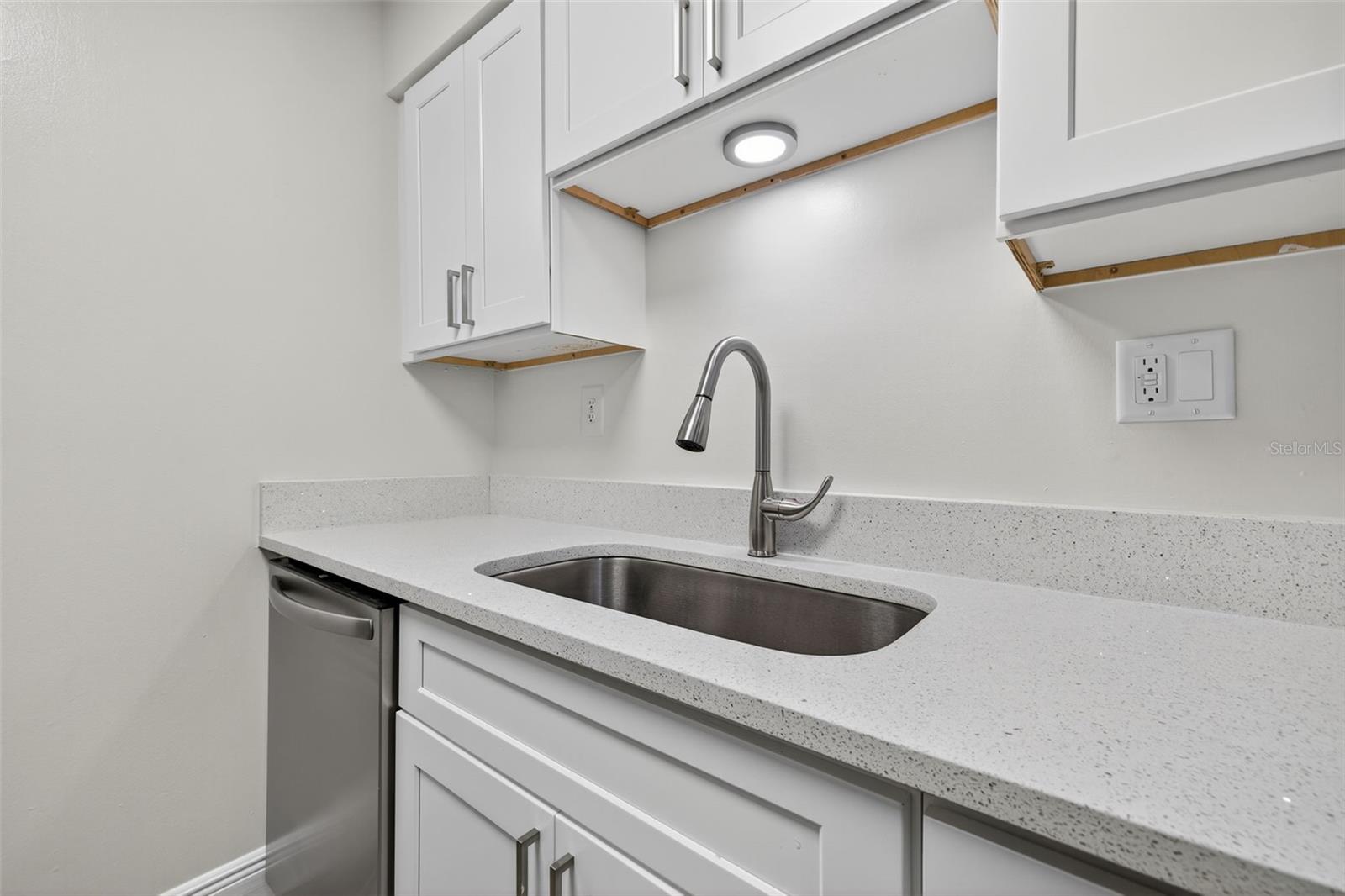 THE CARLISLE AT DUNEDIN - Residential Lease