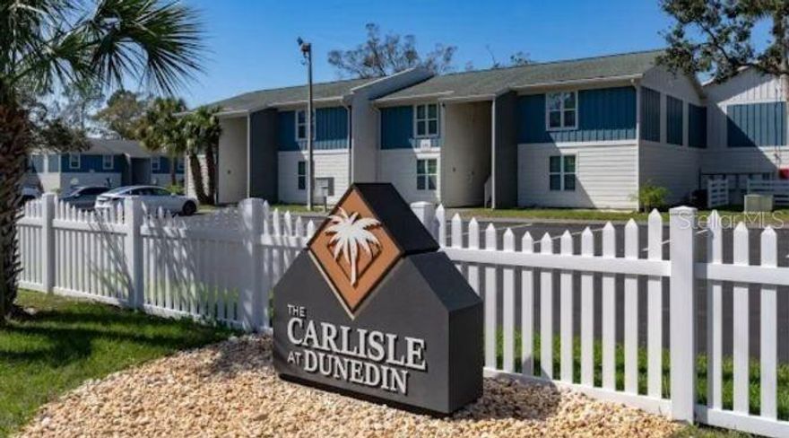 Discover all that awaits at The Carlisle at Dunedin, where luxury meets convenience in the heart of this charming coastal town. Our newly renovated community offers a variety of spacious 1 and  2-bedroom apartments, and 3-bedroom townhomes, each designed with comfort and style in mind. Inside every home, residents will enjoy modern upgrades such as new quartz countertops, stainless steel appliances, faux wood flooring, updated doors and windows, and in-unit washers and dryers. Select homes also feature private yards, townhome-style layouts, and private entrances for an extra touch of privacy. Generous closets and storage areas provide plenty of space to keep your home organized. Step outside and take advantage of a full range of community amenities, including a fitness center, dog park and pet spa, bike station, golf cart parking, and a beautifully landscaped courtyard perfect for relaxing or connecting with neighbors. With exceptional walkability to downtown Dunedin, residents can easily enjoy local shops, restaurants, and entertainment just minutes from home.
At The Carlisle at Dunedin, you’ll find everything you need for an elevated living experience — stylish interiors, thoughtful amenities, and an unbeatable location. Townhomes - Free Rent until 2026! Additional terms may apply.  1 and 2 Bedroom - $1000 off your move in costs!