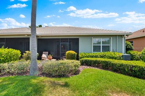 A home in WIMAUMA